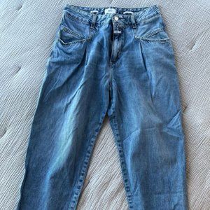 CLOSED JEANS NWOT 31